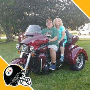 Meet your Posher, Adam